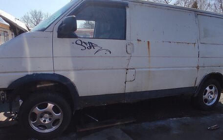 Volkswagen Transporter T4, 1993 год, 270 000 рублей, 4 фотография