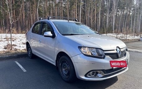 Renault Logan II, 2015 год, 750 000 рублей, 3 фотография