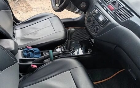 Mitsubishi Lancer IX, 2005 год, 400 000 рублей, 5 фотография