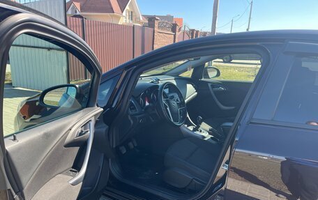 Opel Astra J, 2014 год, 1 100 000 рублей, 9 фотография