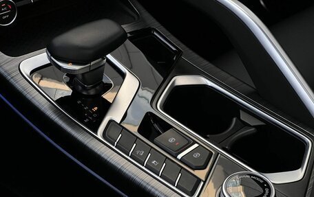 Geely Tugella FY11, 2023 год, 3 090 000 рублей, 26 фотография