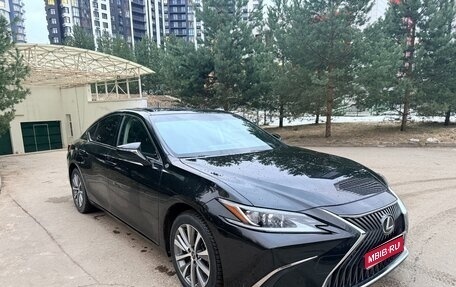 Lexus ES VII, 2021 год, 4 500 000 рублей, 1 фотография