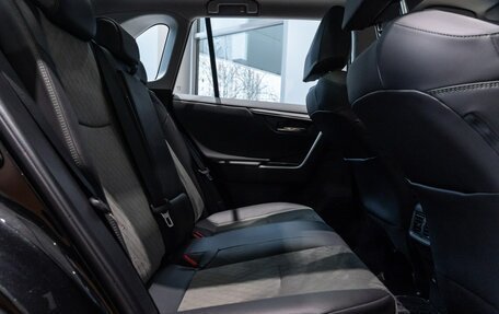 Toyota RAV4, 2025 год, 4 990 000 рублей, 22 фотография