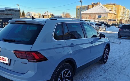Volkswagen Tiguan II, 2018 год, 2 450 000 рублей, 5 фотография