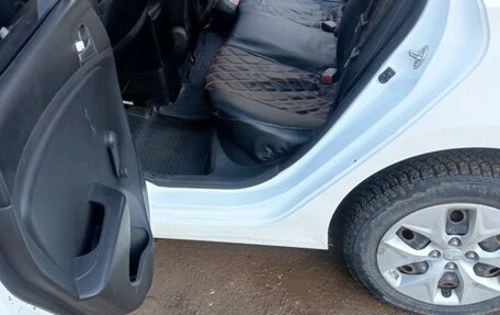 Hyundai Solaris II рестайлинг, 2016 год, 475 000 рублей, 8 фотография