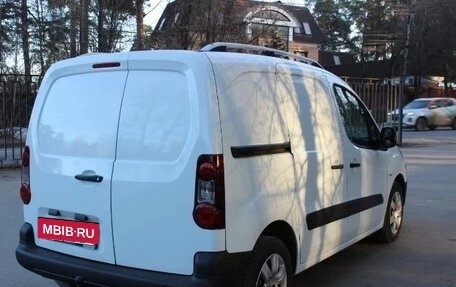 Peugeot Partner II рестайлинг 2, 2017 год, 1 100 000 рублей, 3 фотография