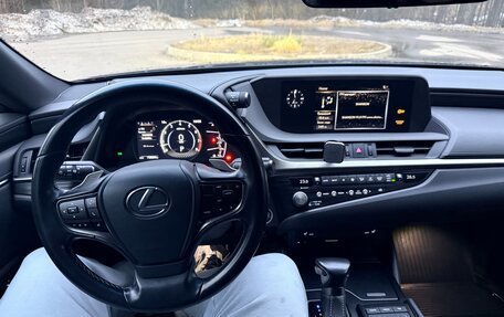 Lexus ES VII, 2021 год, 4 500 000 рублей, 13 фотография