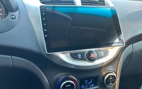 Hyundai Solaris II рестайлинг, 2016 год, 670 000 рублей, 12 фотография