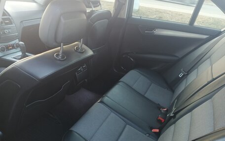 Mercedes-Benz C-Класс, 2009 год, 1 200 000 рублей, 11 фотография