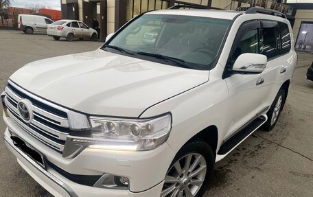 Toyota Land Cruiser 200, 2012 год, 4 200 000 рублей, 2 фотография