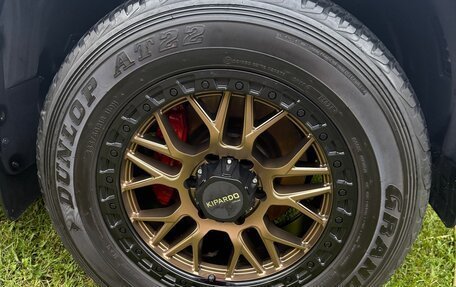 Toyota Land Cruiser Prado 150 рестайлинг 2, 2022 год, 7 000 000 рублей, 14 фотография