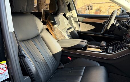 Audi A8, 2019 год, 7 290 000 рублей, 11 фотография