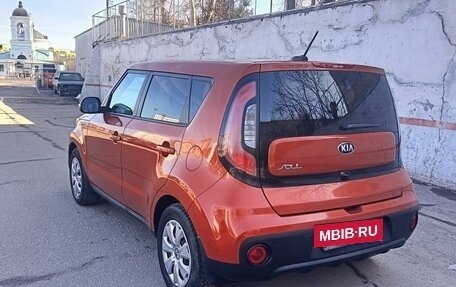 KIA Soul II рестайлинг, 2017 год, 1 600 000 рублей, 10 фотография