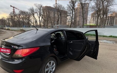 Hyundai Solaris II рестайлинг, 2013 год, 650 000 рублей, 6 фотография