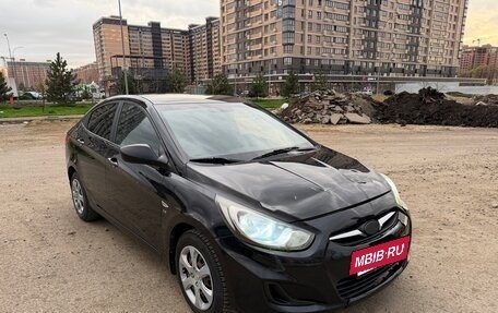 Hyundai Solaris II рестайлинг, 2013 год, 650 000 рублей, 2 фотография