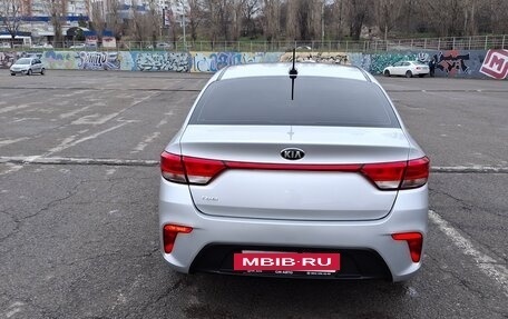 KIA Rio IV, 2019 год, 1 400 000 рублей, 2 фотография