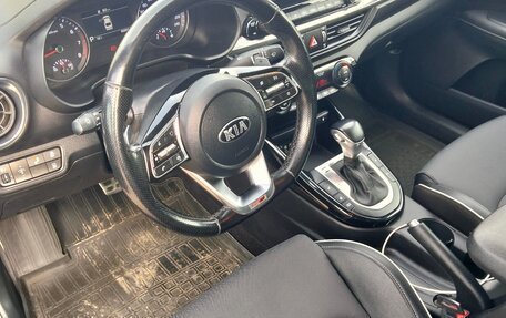 KIA Cerato IV, 2021 год, 1 960 000 рублей, 2 фотография