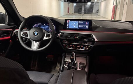 BMW 5 серия, 2020 год, 3 599 999 рублей, 10 фотография