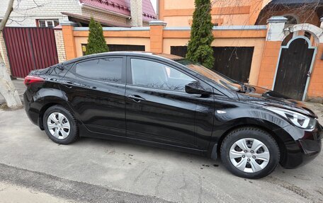 Hyundai Elantra V, 2015 год, 1 350 000 рублей, 2 фотография