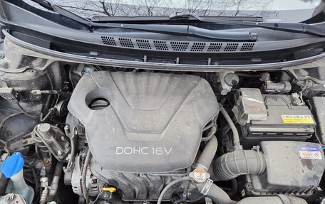 Hyundai Elantra V, 2015 год, 1 350 000 рублей, 10 фотография