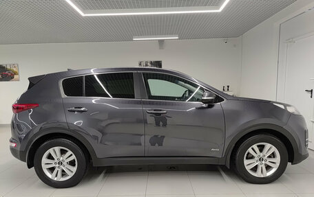KIA Sportage IV рестайлинг, 2018 год, 2 015 000 рублей, 5 фотография