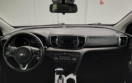 KIA Sportage IV рестайлинг, 2018 год, 2 015 000 рублей, 17 фотография