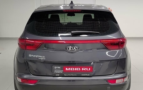 KIA Sportage IV рестайлинг, 2018 год, 2 015 000 рублей, 7 фотография