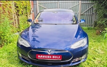 Tesla Model S I, 2015 год, 2 499 000 рублей, 8 фотография