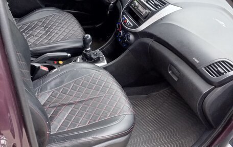 Hyundai Solaris II рестайлинг, 2013 год, 390 000 рублей, 8 фотография