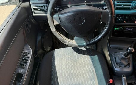 Daewoo Nexia I рестайлинг, 2007 год, 200 000 рублей, 6 фотография