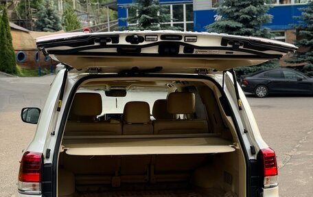 Toyota Land Cruiser 200, 2015 год, 5 200 000 рублей, 10 фотография