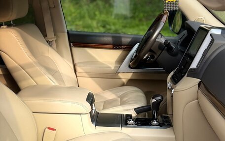 Toyota Land Cruiser 200, 2015 год, 5 200 000 рублей, 11 фотография