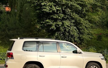 Toyota Land Cruiser 200, 2015 год, 5 200 000 рублей, 3 фотография