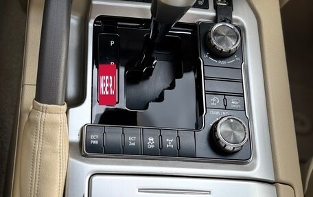 Toyota Land Cruiser 200, 2015 год, 5 200 000 рублей, 17 фотография