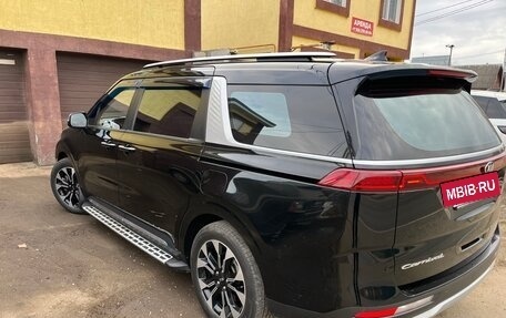 KIA Carnival, 2021 год, 4 000 000 рублей, 3 фотография