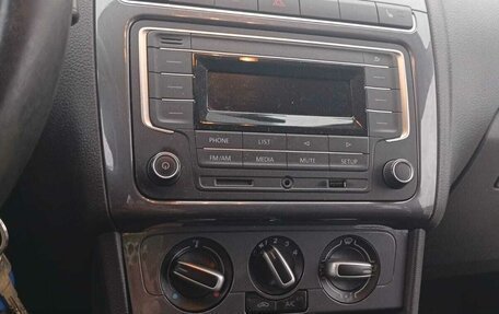 Volkswagen Polo VI (EU Market), 2019 год, 1 200 000 рублей, 10 фотография