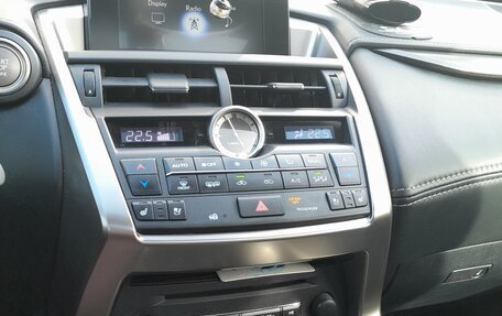 Lexus NX I, 2017 год, 3 200 000 рублей, 2 фотография