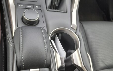 Lexus NX I, 2017 год, 3 200 000 рублей, 9 фотография