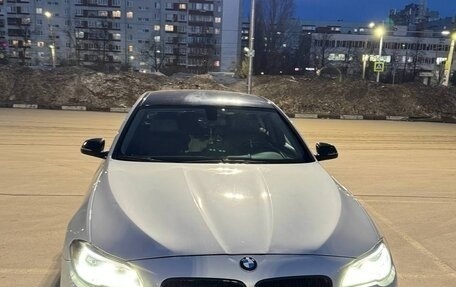 BMW 5 серия, 2016 год, 2 900 000 рублей, 4 фотография