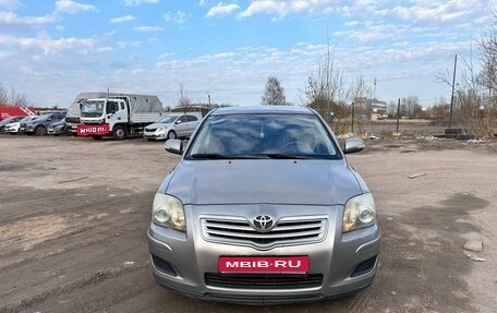 Toyota Avensis III рестайлинг, 2008 год, 780 000 рублей, 1 фотография