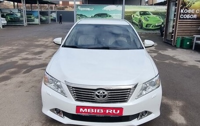 Toyota Camry, 2014 год, 2 130 000 рублей, 1 фотография