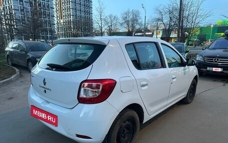 Renault Sandero II рестайлинг, 2015 год, 600 000 рублей, 5 фотография