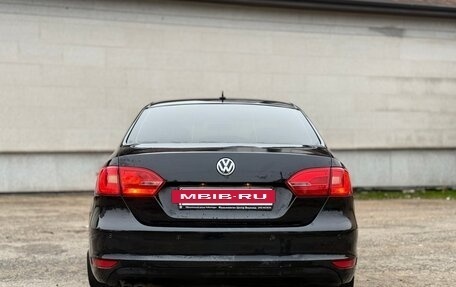 Volkswagen Jetta VI, 2013 год, 780 000 рублей, 5 фотография