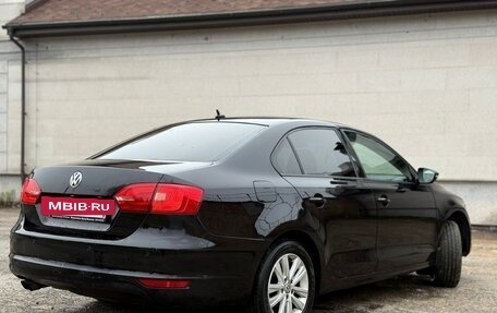 Volkswagen Jetta VI, 2013 год, 780 000 рублей, 3 фотография