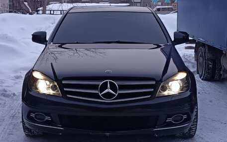Mercedes-Benz C-Класс, 2008 год, 1 650 000 рублей, 3 фотография