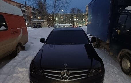 Mercedes-Benz C-Класс, 2008 год, 1 650 000 рублей, 2 фотография