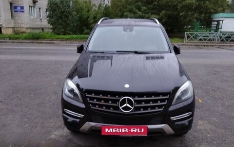 Mercedes-Benz M-Класс, 2014 год, 2 000 000 рублей, 4 фотография