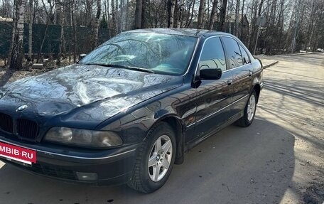 BMW 5 серия, 1998 год, 490 000 рублей, 24 фотография