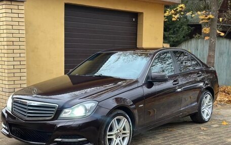 Mercedes-Benz C-Класс, 2012 год, 1 260 000 рублей, 2 фотография