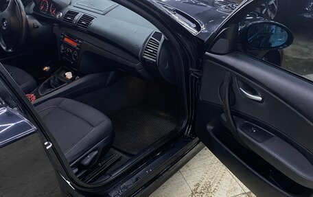 BMW 1 серия, 2008 год, 1 000 000 рублей, 6 фотография